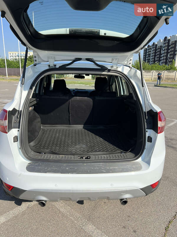 Внедорожник / Кроссовер Ford Kuga 2010 в Киеве фото 16 Внедорожник / Кроссовер Ford Kuga 2010 в Киеве
