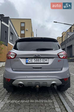 Внедорожник / Кроссовер Ford Kuga 2012 в 
