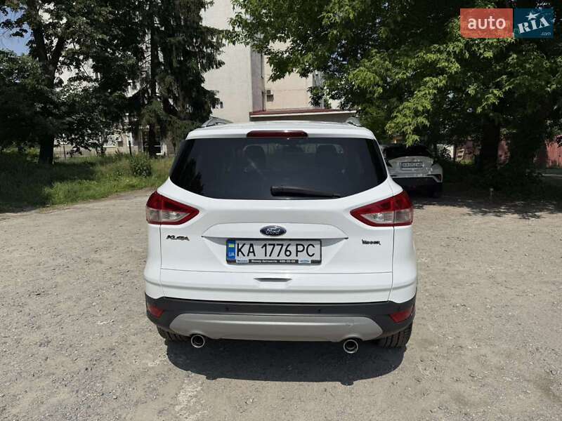 Внедорожник / Кроссовер Ford Kuga 2015 в Киеве