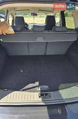 Внедорожник / Кроссовер Ford Kuga 2011 в 