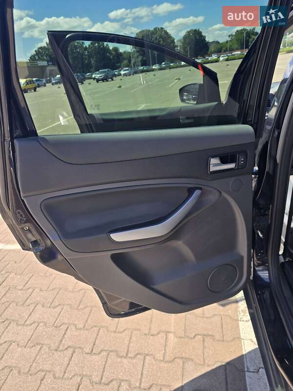 Позашляховик / Кросовер Ford Kuga 2011 в Житомирі