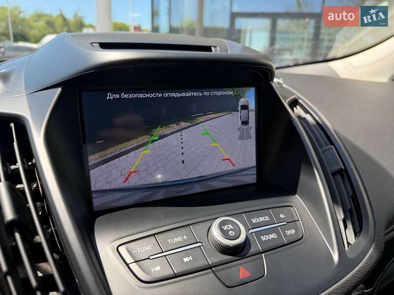 Внедорожник / Кроссовер Ford Kuga 2019 в Ивано-Франковске