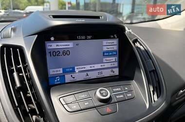 Внедорожник / Кроссовер Ford Kuga 2019 в 
