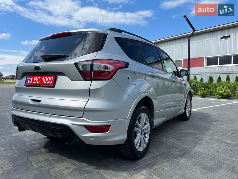 Внедорожник / Кроссовер Ford Kuga 2019 в Луцке