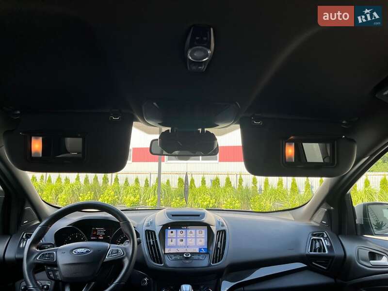 Внедорожник / Кроссовер Ford Kuga 2019 в Луцке