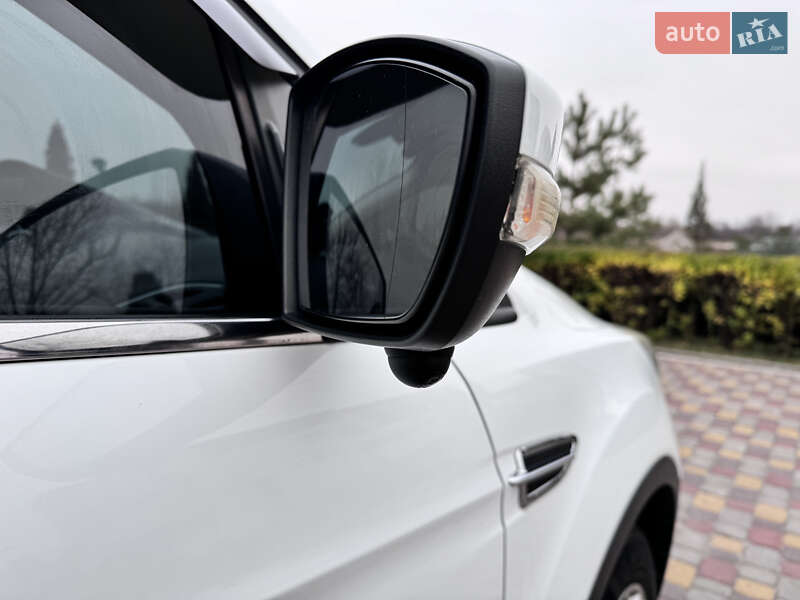 Внедорожник / Кроссовер Ford Kuga 2013 в Павлограде