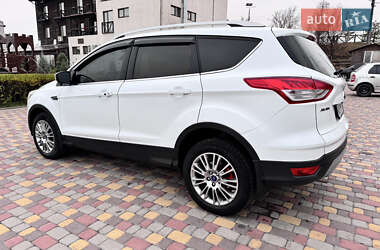 Внедорожник / Кроссовер Ford Kuga 2013 в 