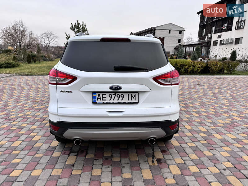 Внедорожник / Кроссовер Ford Kuga 2013 в Павлограде