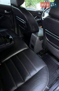 Позашляховик / Кросовер Ford Kuga 2011 в 