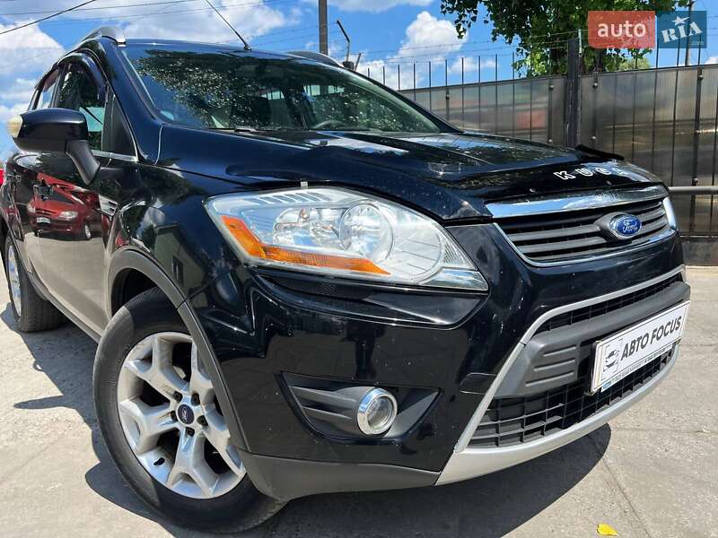 Внедорожник / Кроссовер Ford Kuga 2010 в Киеве