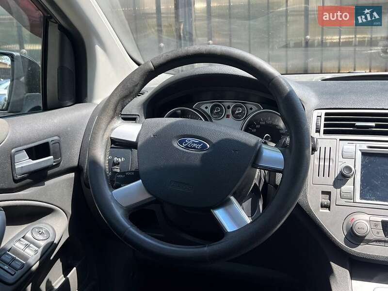 Внедорожник / Кроссовер Ford Kuga 2010 в Киеве