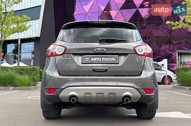 Внедорожник / Кроссовер Ford Kuga 2012 в 