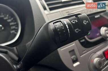 Внедорожник / Кроссовер Ford Kuga 2012 в 