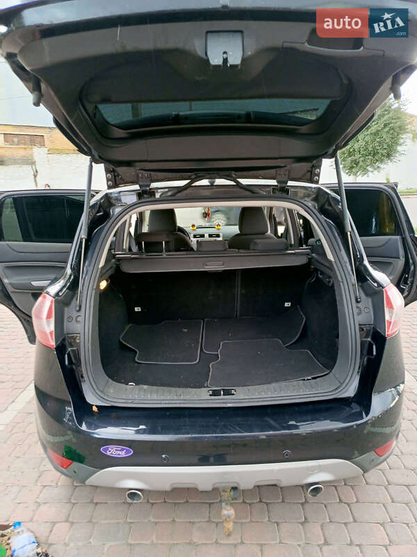 Позашляховик / Кросовер Ford Kuga 2012 в Хмельницькому