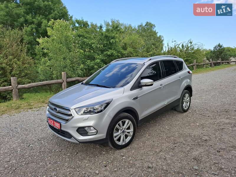 Ford Kuga 2017