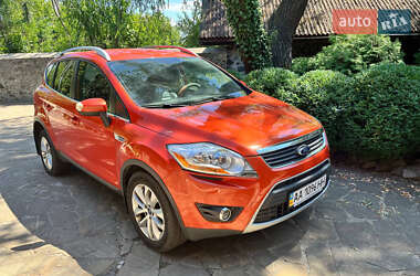 Внедорожник / Кроссовер Ford Kuga 2012 в Киеве
