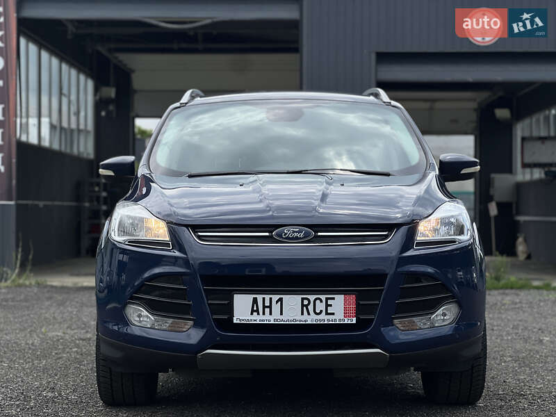 Внедорожник / Кроссовер Ford Kuga 2016 в Ужгороде