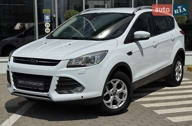 Позашляховик / Кросовер Ford Kuga 2016 в Чернігові