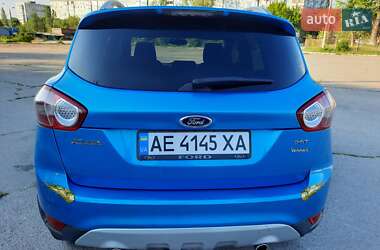 Внедорожник / Кроссовер Ford Kuga 2010 в 