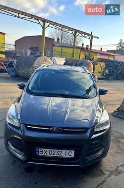 Внедорожник / Кроссовер Ford Kuga 2015 в 