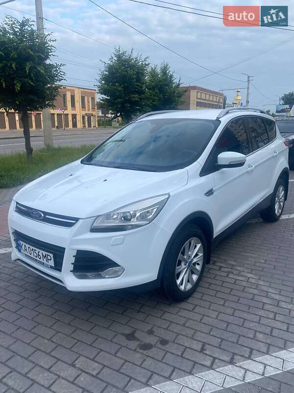 Внедорожник / Кроссовер Ford Kuga 2015 в Белой Церкви