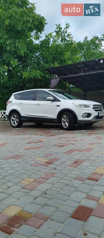 Ford Kuga 2017