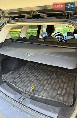 Внедорожник / Кроссовер Ford Kuga 2013 в 