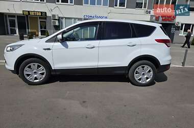 Позашляховик / Кросовер Ford Kuga 2015 в Харкові