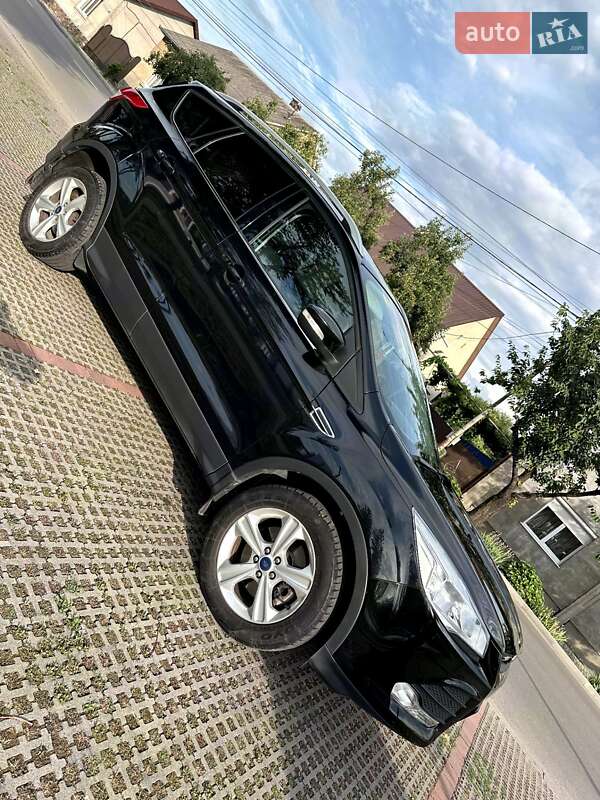 Внедорожник / Кроссовер Ford Kuga 2014 в Мукачево