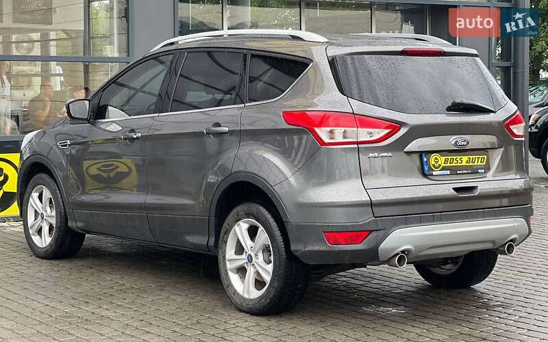 Внедорожник / Кроссовер Ford Kuga 2013 в Ивано-Франковске
