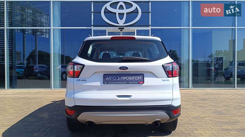 Внедорожник / Кроссовер Ford Kuga 2018 в Киеве