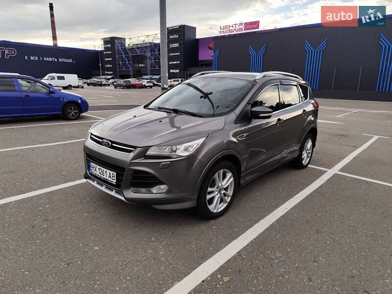 Внедорожник / Кроссовер Ford Kuga 2014 в Киеве