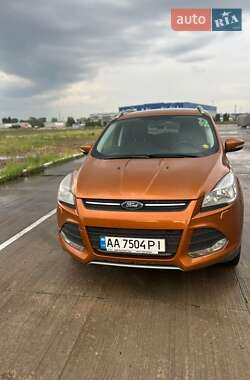 Внедорожник / Кроссовер Ford Kuga 2015 в Киеве