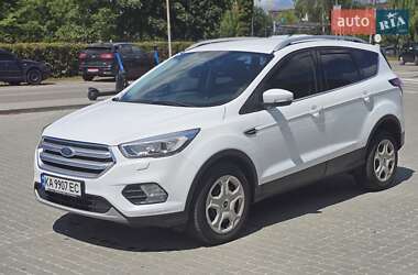 Внедорожник / Кроссовер Ford Kuga 2019 в Львове