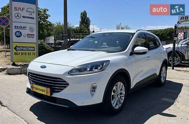 Позашляховик / Кросовер Ford Kuga 2020 в Миколаєві