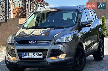 Внедорожник / Кроссовер Ford Kuga 2013 в 