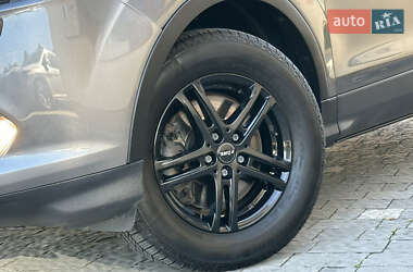 Внедорожник / Кроссовер Ford Kuga 2013 в 