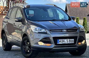 Внедорожник / Кроссовер Ford Kuga 2013 в 
