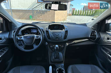 Внедорожник / Кроссовер Ford Kuga 2013 в 