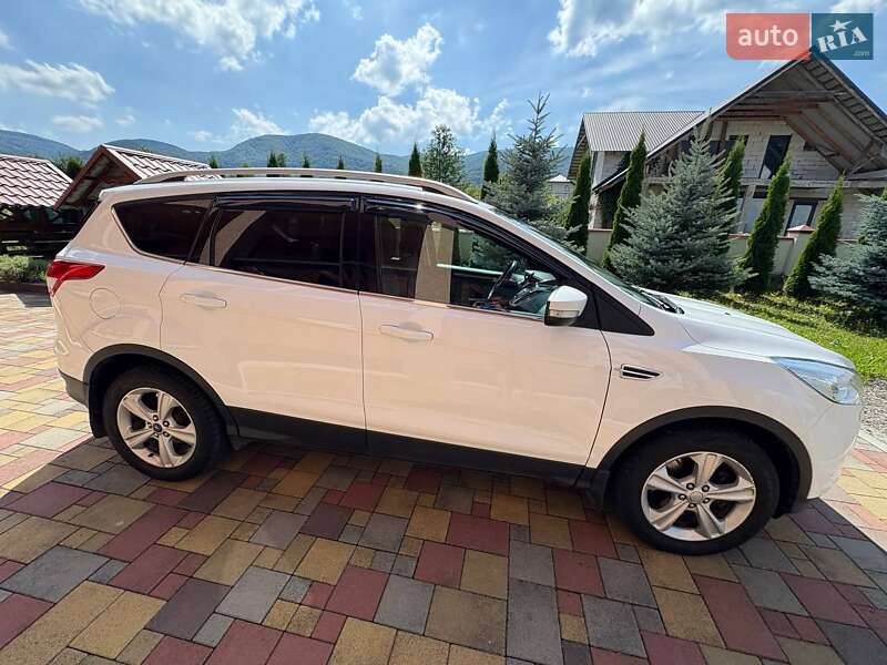 Внедорожник / Кроссовер Ford Kuga 2015 в Баре фото 3 Внедорожник / Кроссовер Ford Kuga 2015 в Баре