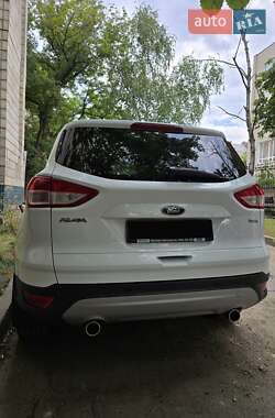 Внедорожник / Кроссовер Ford Kuga 2013 в 