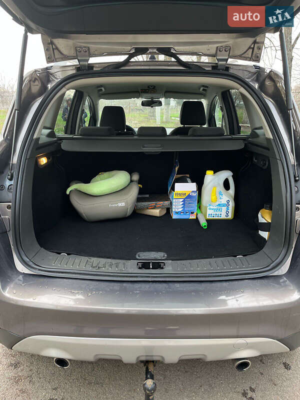 Позашляховик / Кросовер Ford Kuga 2011 в Сумах