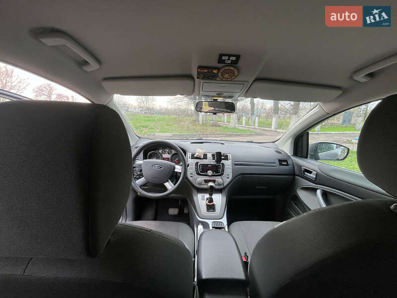 Позашляховик / Кросовер Ford Kuga 2011 в Сумах
