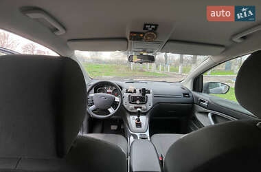 Внедорожник / Кроссовер Ford Kuga 2011 в 