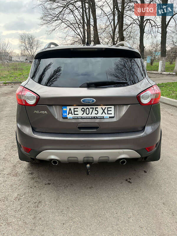 Позашляховик / Кросовер Ford Kuga 2011 в Сумах