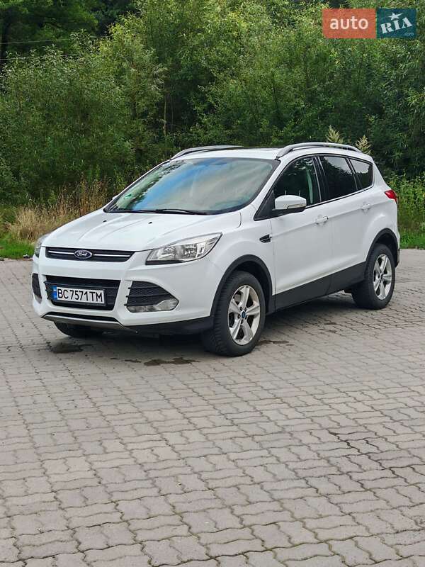 Внедорожник / Кроссовер Ford Kuga 2014 в Моршине