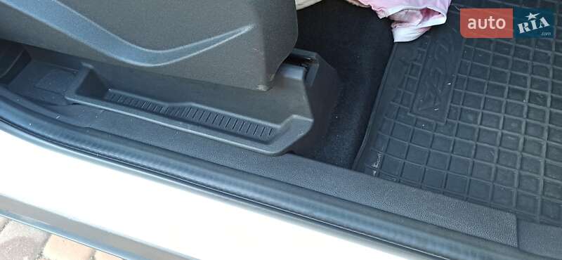 Позашляховик / Кросовер Ford Kuga 2013 в Бучі фото 18 Позашляховик / Кросовер Ford Kuga 2013 в Бучі