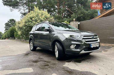 Позашляховик / Кросовер Ford Kuga 2019 в Києві