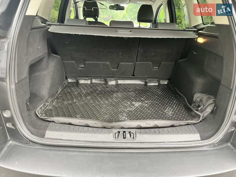 Позашляховик / Кросовер Ford Kuga 2019 в Києві