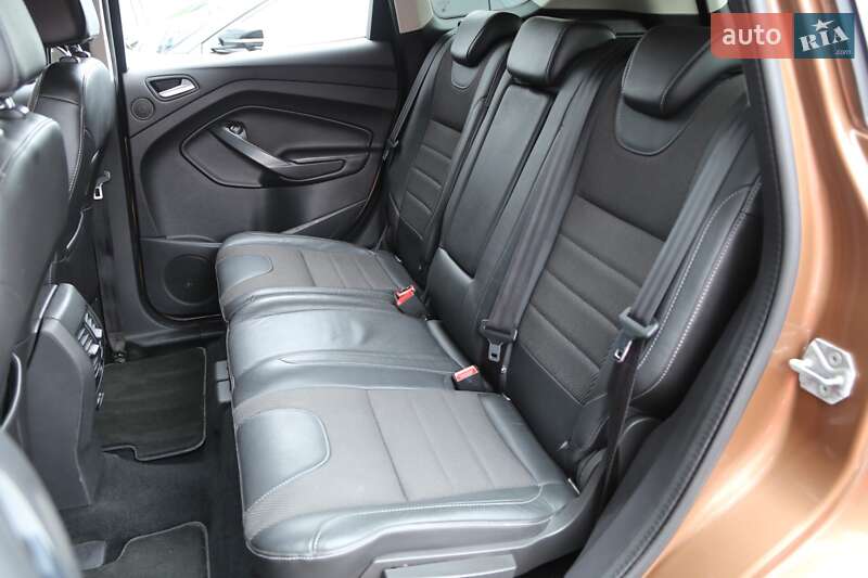 Внедорожник / Кроссовер Ford Kuga 2013 в Киеве